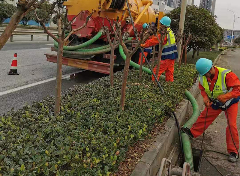 海北市政管道清淤